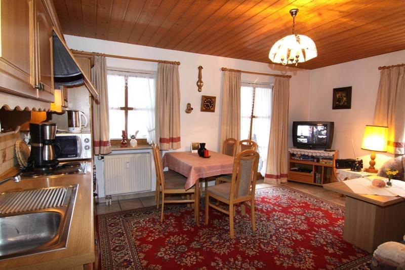 Ferienwohnung Flora Schoenau am Koenigsee Exterior photo